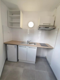 
                                                                                        Location
                                                                                         T1  Talence