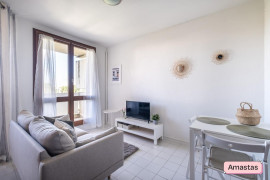 
                                                                                        Location
                                                                                         T1bis avec terrasse quartier Saint Agne - 1311064