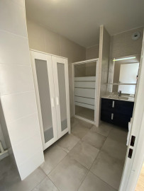 
                                                                                        Location
                                                                                         T2 / 42 m² / Pessac / Nu
