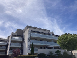 
                                                                                        Vente
                                                                                         T2 46 m² et terrasse 15 m² + pkg à ISTRES