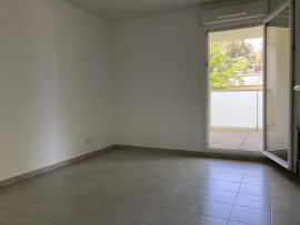 
                                                                                        Vente
                                                                                         T2 46 m² et terrasse 15 m² + pkg à ISTRES