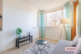 Location
T2 au 3ème étage sur cour