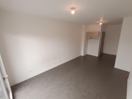 
                                                                                        Location
                                                                                         T2 AVEC BALCON AMIENS ST-LEU