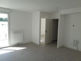 
                                                                                        Location
                                                                                         T2  Bègles