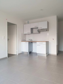 
                                                                                        Location
                                                                                         T2  Carignan-de-Bordeaux