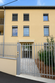 Vente
T2 contemporain dans un cadre paisible à Neuville-sur-Saône, éligible PTZ et frais de notaire réduits