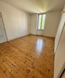 
                                                                                        Location
                                                                                         T2 de 40m2 à Lyon 8ème Grand Trou