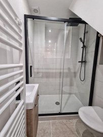 
                                                                                        Location
                                                                                         T2 design de 30 m² à Ivry sur Seine - proche Paris