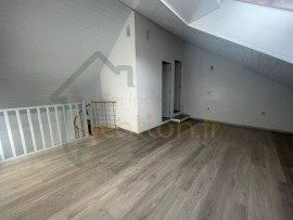 Location
T2 en duplex de plus de 40m2 situé en centre-ville de Saint-Quentin