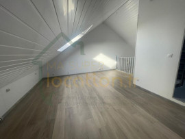 Location
T2 en duplex de plus de 40m2 situé en centre-ville de Saint-Quentin