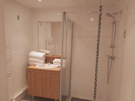 
                                                                                        Location
                                                                                         T2 meublé