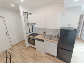 
                                                                                        Location
                                                                                         T2 meublé avec terrasse – St Acheul- tout compris