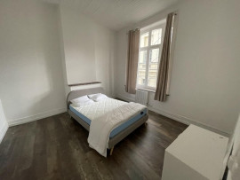 
                                                                                        Location
                                                                                         T2 meublé Douai-Centre avec balcon