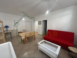 Location
T2 MEUBLÉ SITUÉ EN HYPER CENTRE DE ST QUENTIN
