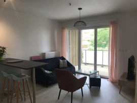 
                                                                                        Location
                                                                                         T2 meublé Talence