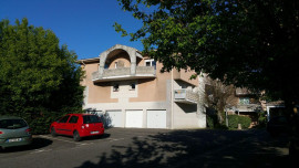 
                                                                                        Location
                                                                                         T2 meublé Toulouse quartier Rangueil avec parking