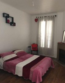 
                                                                                        Location
                                                                                         T2 meublé très lumineux et spacieux