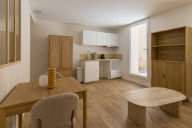 
                                                                                        Location
                                                                                         T2 meublé - YOLOCOLIVING