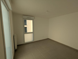 
                                                                                        Location
                                                                                         T2 Neuf 40m² – Le Perreux sur Marne – Proche RER A