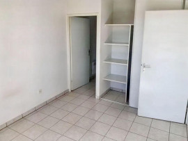 
                                                                                        Location
                                                                                         T2 offrant une belle vue sur la ville