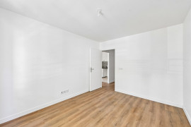 
                                                                                        Vente
                                                                                         T2 pièces avec balcon - ST OUEN L'AUMONE