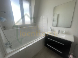 
                                                                                        Location
                                                                                         T2 proche centre ville