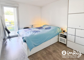 
                                                                                        Vente
                                                                                         T2 récent avec balcon et parking, loué clé en main
