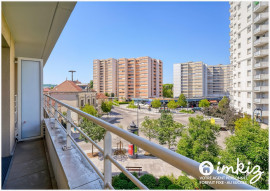 Vente
T2 refait à neuf avec balcon.