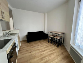 
                                                                                        Location
                                                                                         T2 refait à neuf Malakoff métro