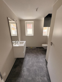 
                                                                                        Location
                                                                                         T2 rénové