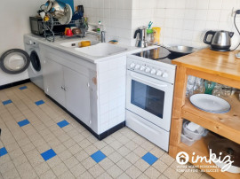 Vente
T2, très clair, bien entretenu, rénové en 2021