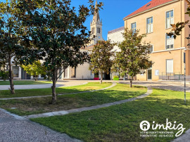 
                                                                                        Vente
                                                                                         T2 Vernaison centre avec garage