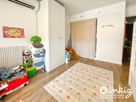
                                                                                        Vente
                                                                                         T3/4 76 m² , Terrasse Sud, piscine
