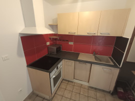 
                                                                                        Vente
                                                                                         T3, 45 m² avec parking au cœur de St Leu Amiens