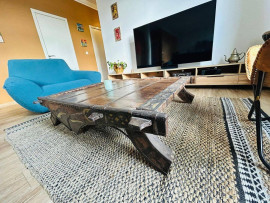 
                                                                                        Location
                                                                                         T3 87 m² très lumineux - Meublé avec goût