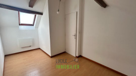 
                                                                                        Location
                                                                                         T3 A LOUER