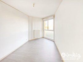 
                                                                                        Vente
                                                                                         T3 à Marseille 9ème arrondissement, limite 8ème