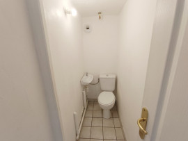 Location
T3 atypique avec bureau et parking