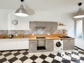 
                                                                                        Vente
                                                                                         T3 avec cour privative et parking