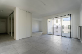 
                                                                                        Vente
                                                                                         T3 avec loggia - Lyon 9