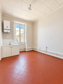 
                                                                                        Vente
                                                                                         T3 de 63 m² avec balcon filant