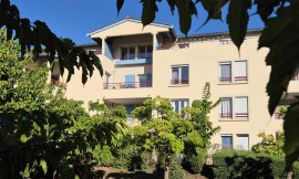 
                                                                                        Vente
                                                                                         T3 de 76 m² + garage + 1 parking + cave