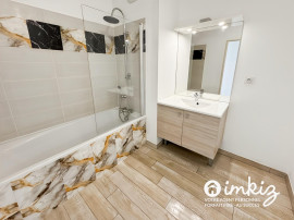 
                                                                                        Vente
                                                                                         T3 dernier etage avec terrasse et box