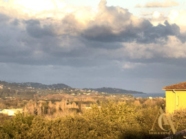 
                                                                                        Vente
                                                                                         T3 Dernier étage Terrasse & Vue Exceptionnelle