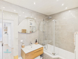 
                                                                                        Vente
                                                                                         T3 d'exception : L'art de vivre dedans-dehors