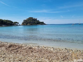 
                                                                                        Vente
                                                                                         T3 d'exception vue mer belle terrasse Bormes Les Mimosas