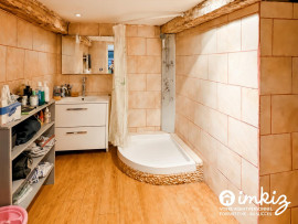 
                                                                                        Vente
                                                                                         T3 en centre ville avec fort potentiel locatif