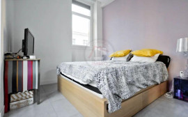 
                                                                                        Location
                                                                                         T3 idéalement situé sur la rue paradis Marseille