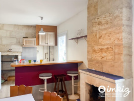 
                                                                                        Vente
                                                                                         T3  lumineux dans un écrin de pierre