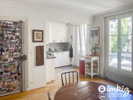 
                                                                                        Vente
                                                                                         T3- lumineux et calme - 3/4 pièces